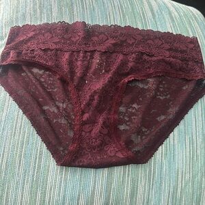 NWT PINK VICTORIA SECRET HIPHIGGER LACE SIZE LARGE